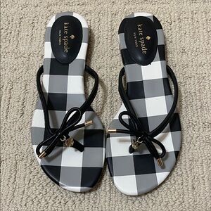 Kate Spade sandals size 8 NWOT